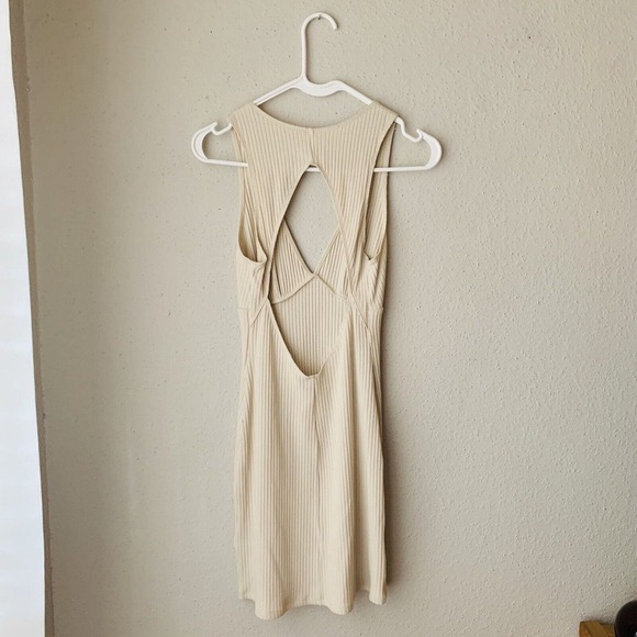 Reformation Cream Mini Dress - Picture 3 of 8